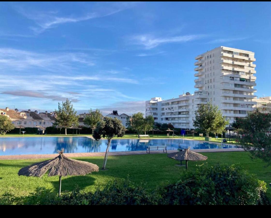 Frente Al Mar, Preciosas Vistas, Piscinas , Valdelagrana Apartman El Puerto de Santa María Kültér fotó